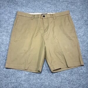 Banana Republic Aiden Short Khaki Chino Mens Sz.35 Flat  Preppy Golf